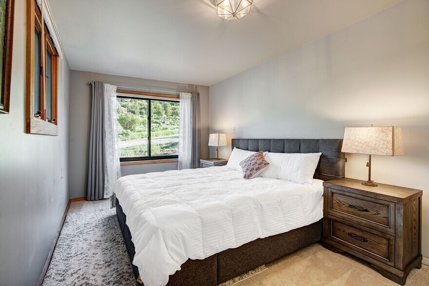 More Photos Of 121 Fishermans Dr, Silverthorne Specialty For Sale