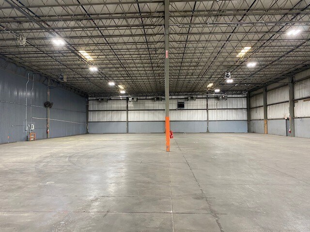 More Photos Of 4231-4233 Leap Rd, Hilliard Warehouse For Lease