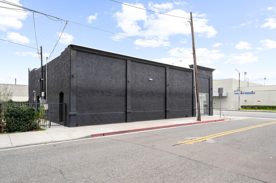 More Photos Of 3613 Gage Ave, Bell Storefront For Sale