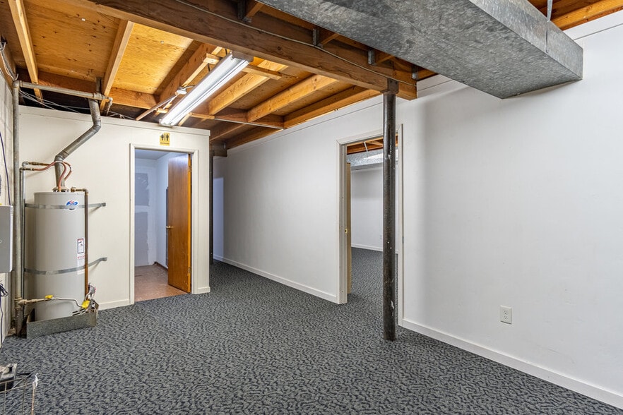 More Photos Of 549 San Benito St, Hollister Storefront For Lease