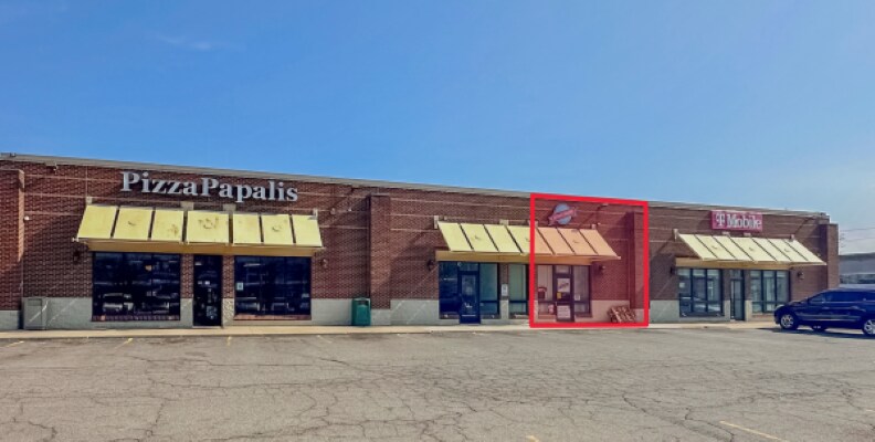 Primary Photo Of 3151-3177 E Jefferson Ave, Detroit Unknown For Lease