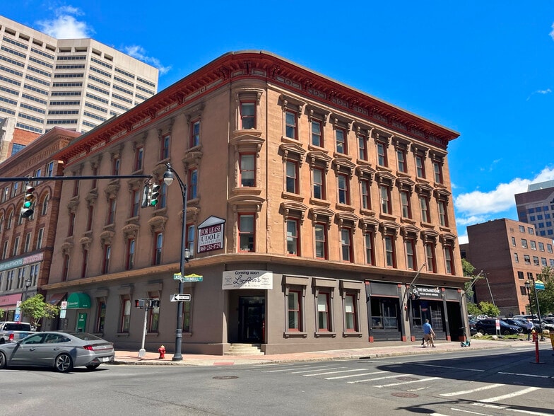 More Photos Of 190 Trumbull St, Hartford Office For Lease