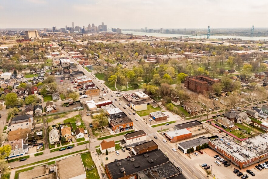 More Photos Of 4454-4458 W Vernor Hwy, Detroit Storefront Retail Residential For Lease