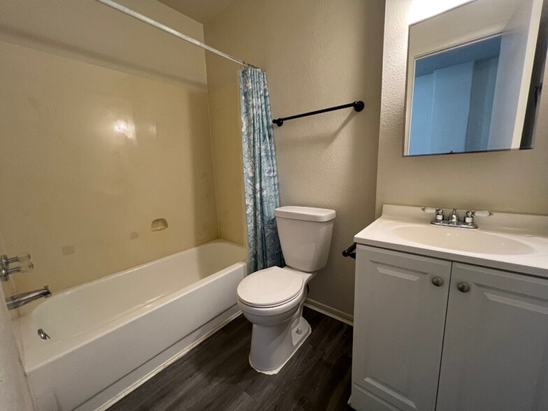 More Photos Of 602 Macon Ave, Canon City Apartments For Sale