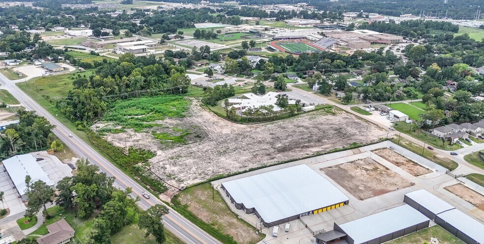 More Photos Of TBD N Highway 75 Hwy, Willis Land For Sale