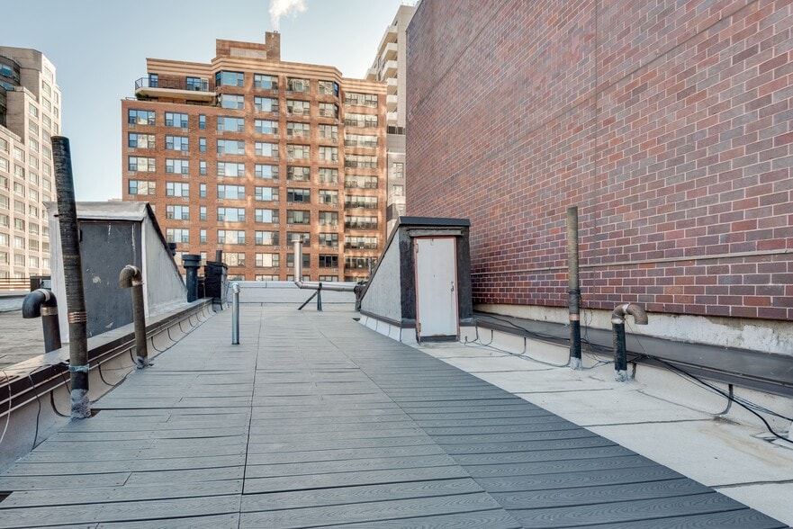 More Photos Of 1641 York Ave, New York Apartments For Sale