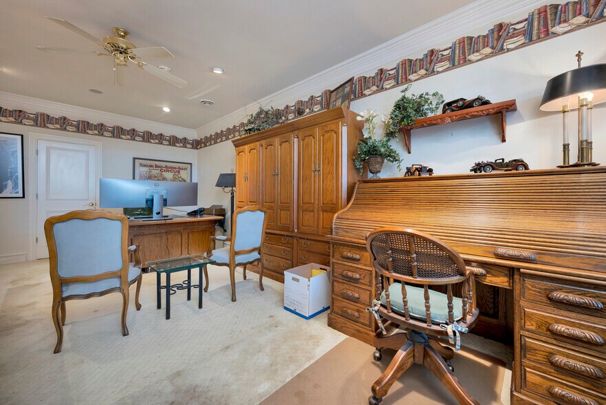 More Photos Of 504 N Euless Main St, Euless Carwash For Sale