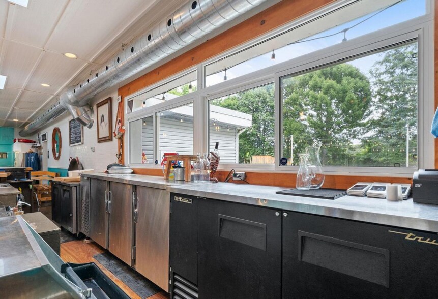 More Photos Of 1705 County Road 12, Picton Restaurant For Sale