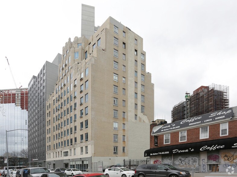 More Photos Of 29-28 41st Ave, Long Island City Apartments For Lease