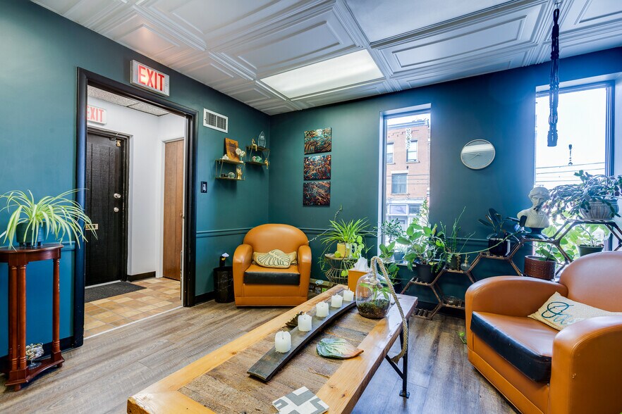 More Photos Of 745 E Warrington Ave, Pittsburgh Medical For Lease