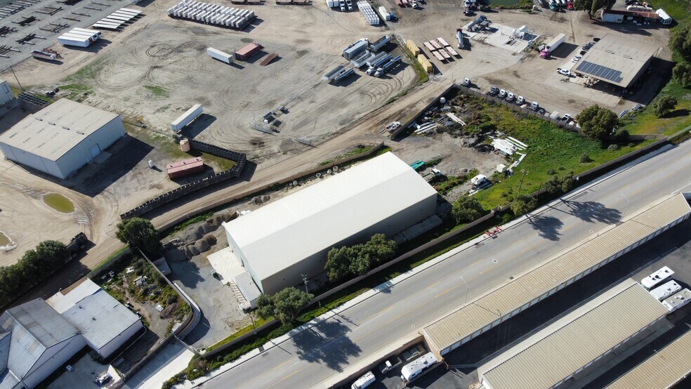 More Photos Of 151-161 Airport Rd, King City Warehouse For Sale