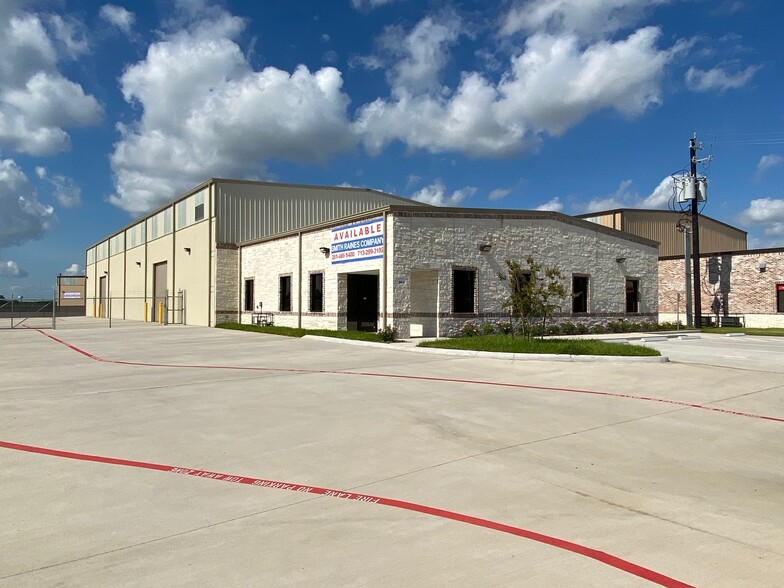 Primary Photo Of 4484 Genoa Red Bluff Rd, Houston Unknown For Lease