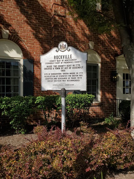 More Photos Of 99 S Washington St, Rockville Bank For Sale