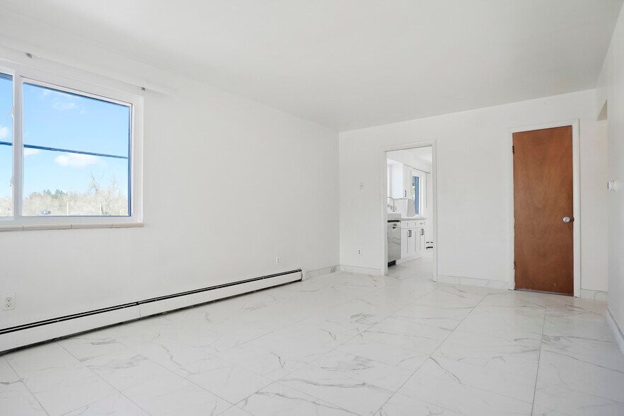 More Photos Of 5710 S Pennsylvania St, Littleton Apartments For Sale