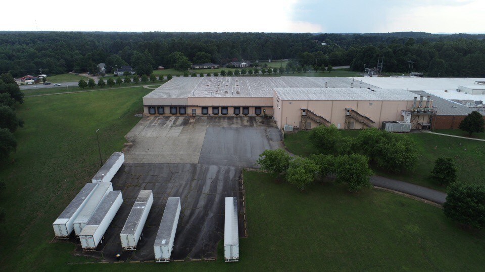 More Photos Of 290 Old Anderson Rd, Pendleton Manufacturing For Sale