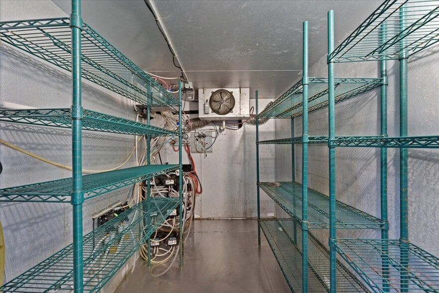 More Photos Of 1500 Race St, Cincinnati Apartments For Lease