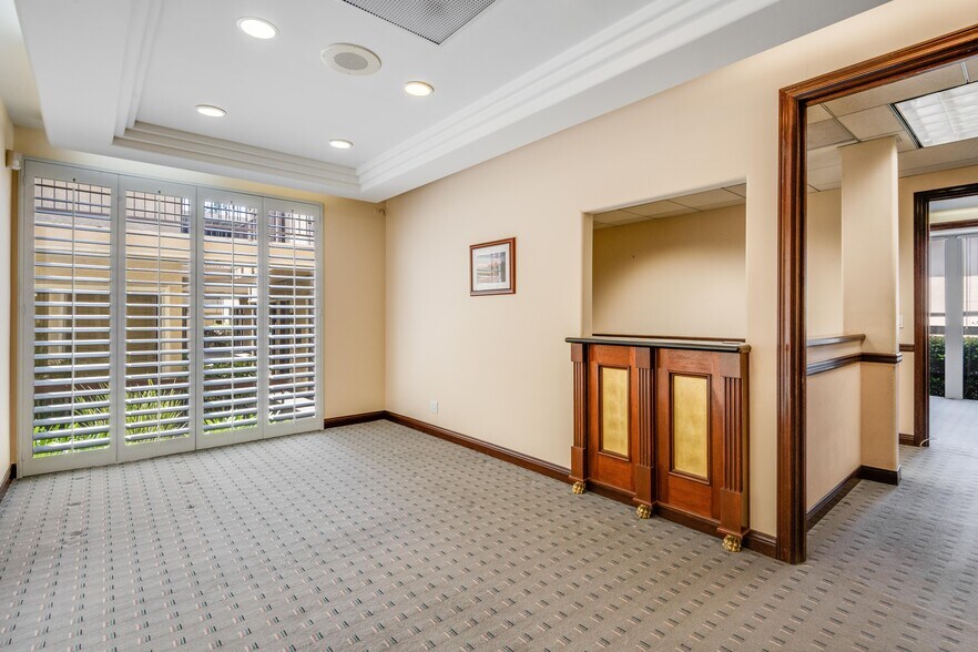 More Photos Of 28441 Highridge Rd, Rolling Hills Estates Coworking Space