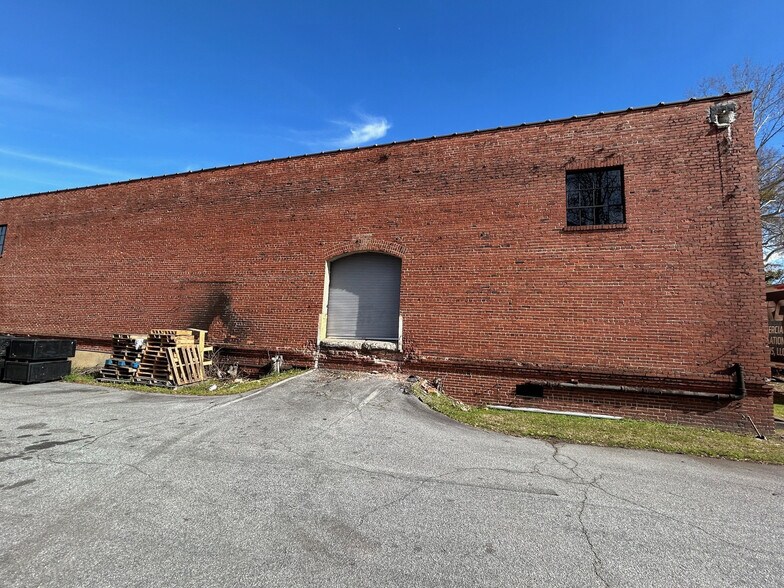 More Photos Of 1525 Cusseta Rd, Columbus Warehouse For Lease