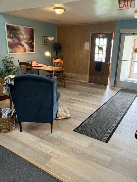 More Photos Of 769 W Maple St, Ewen Apartments For Sale