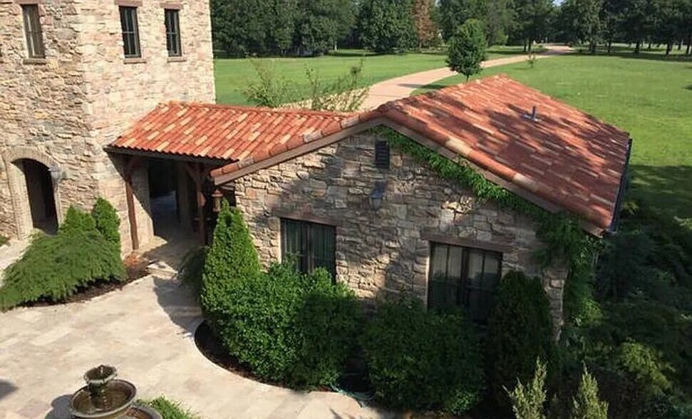 More Photos Of 126 Par Ln, Carl Junction Lodge Meeting Hall For Sale