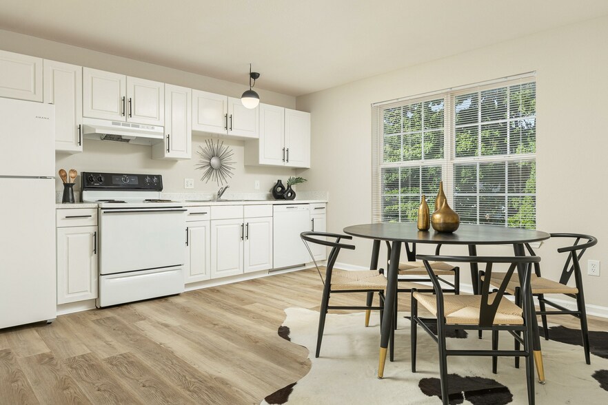 More Photos Of 1400 N Chamberlain Ave, Chattanooga Apartments For Sale