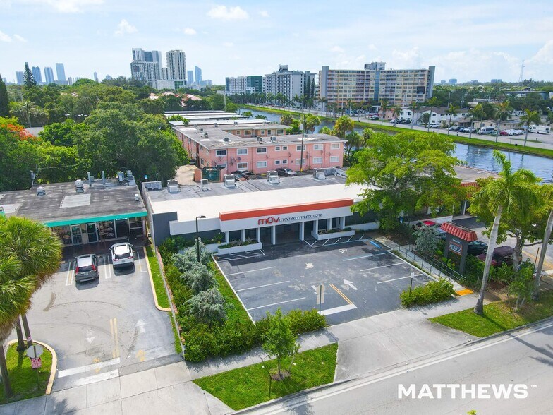 Primary Photo Of 16635 NE 19th Ave, Miami Storefront For Sale