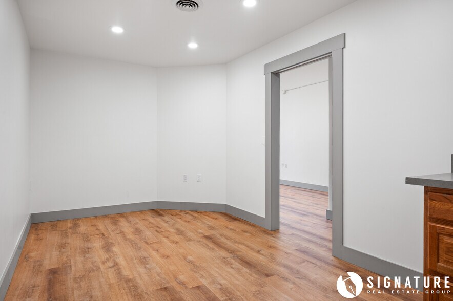 More Photos Of 1103 E Boxelder Rd, Gillette Storefront Retail Office For Sale