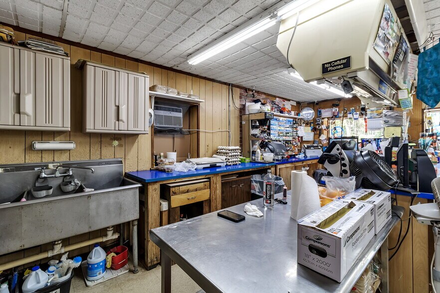 More Photos Of 10557 Main st, North Collins Freestanding For Sale