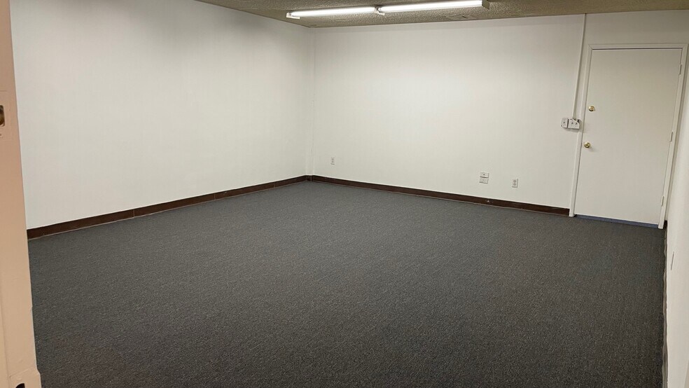 More Photos Of 2110 Edwards Ave, South El Monte Warehouse For Sale