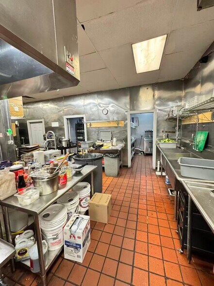 More Photos Of 9604 Ralston Rd, Arvada Restaurant For Sale