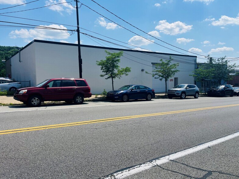 More Photos Of 3600 Liberty Ave, Pittsburgh Warehouse For Sale
