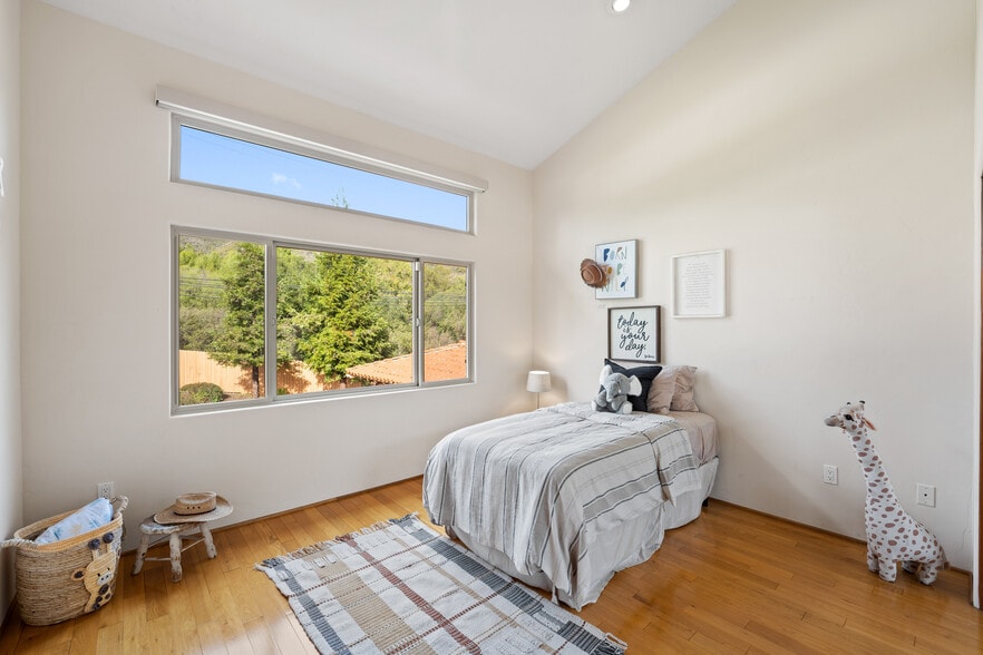 More Photos Of 2175 Cold Canyon Rd, Calabasas Assisted Living For Sale