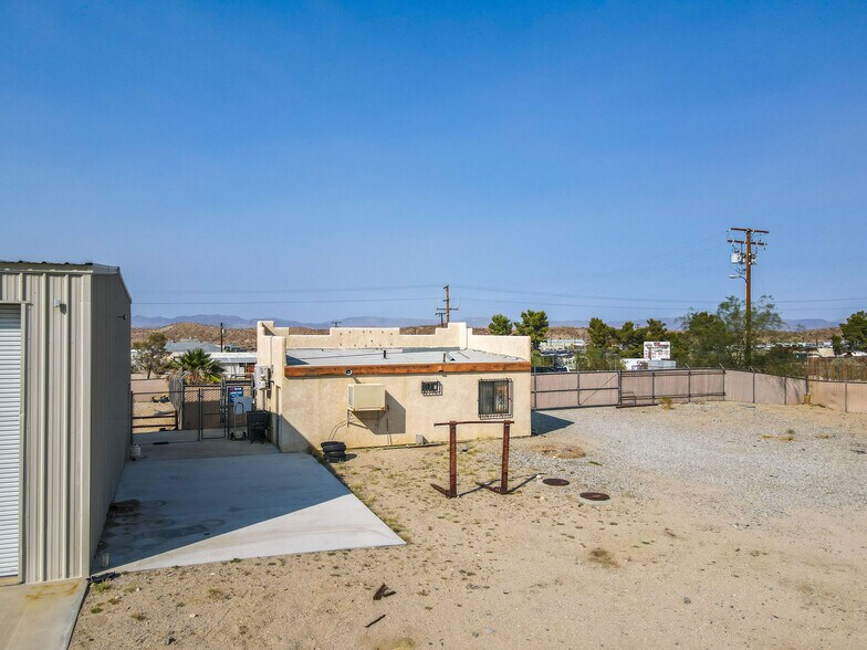 More Photos Of 75851 Baseline Rd, Twentynine Palms Warehouse For Sale