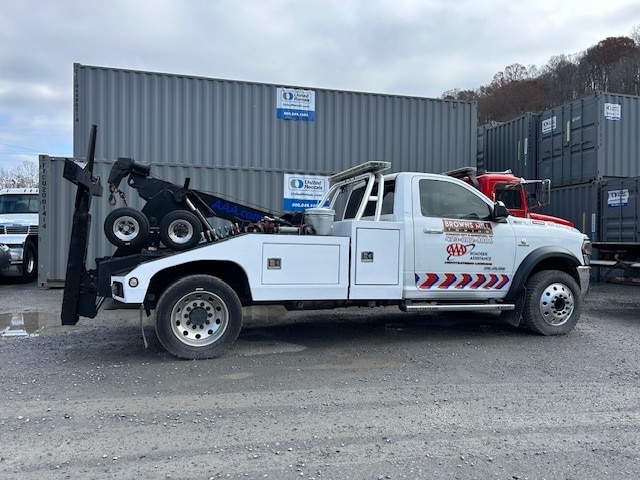 More Photos Of 160 Lynn Rd, Johnson City Manufacturing For Sale