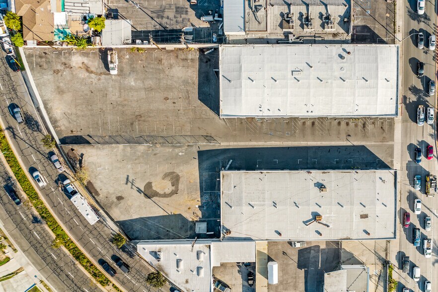 More Photos Of 13259-13265 Imperial Hwy, Whittier Warehouse For Lease