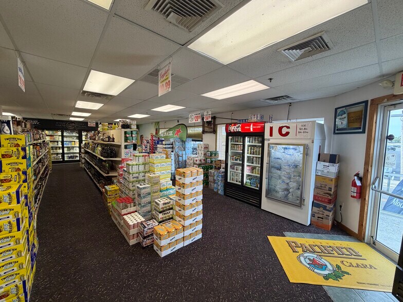 More Photos Of 2600 Park Blvd, Wildwood Storefront Retail Residential For Sale