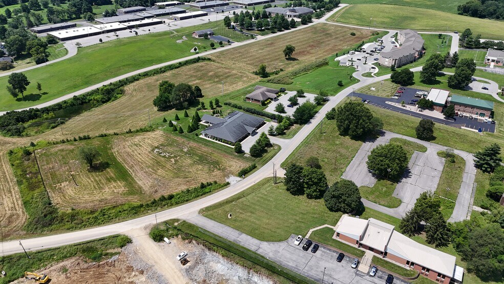 More Photos Of Democrat Dr @ Duncan Pike, Frankfort Land For Sale