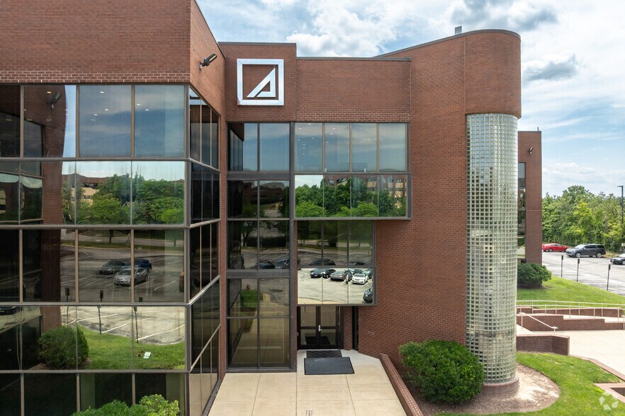 More Photos Of 881 Elkridge Landing Rd, Linthicum Office For Lease
