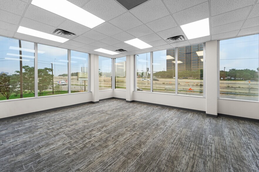 More Photos Of 1800 NE Loop 410, San Antonio Unknown For Lease