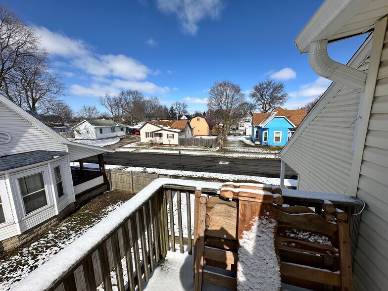 More Photos Of 1831 N C St, Elwood Apartments For Sale