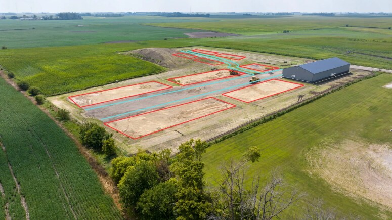 More Photos Of 700 Armstrong Dr, Fairmont Service For Sale