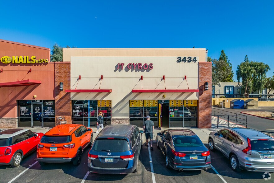 More Photos Of 3434 W Greenway Rd, Phoenix Unknown For Lease