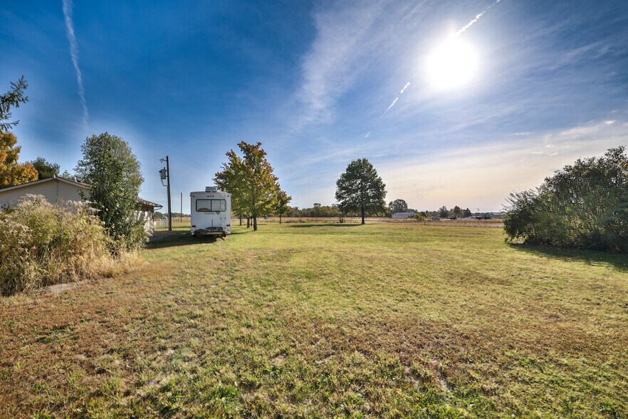 More Photos Of 3955 Blackburn Rd, Edwardsville Land For Sale