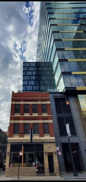 More Photos Of 160 N Halsted St, Chicago Restaurant For Lease