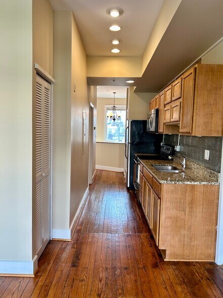 More Photos Of 417 W Grace St, Richmond Apartments For Sale