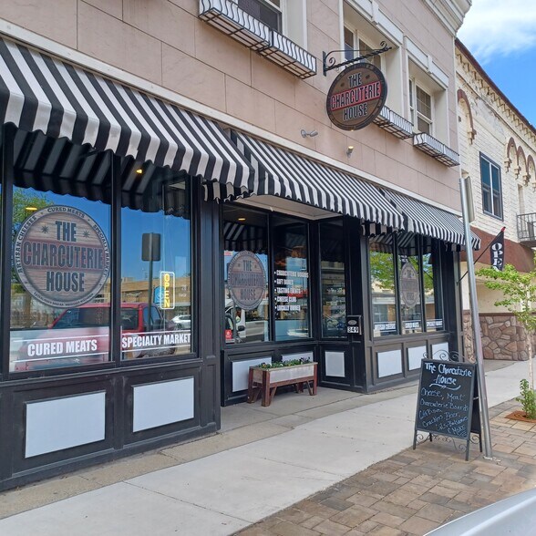 Primary Photo Of 349 W Broadway, Waukesha General Retail For Lease