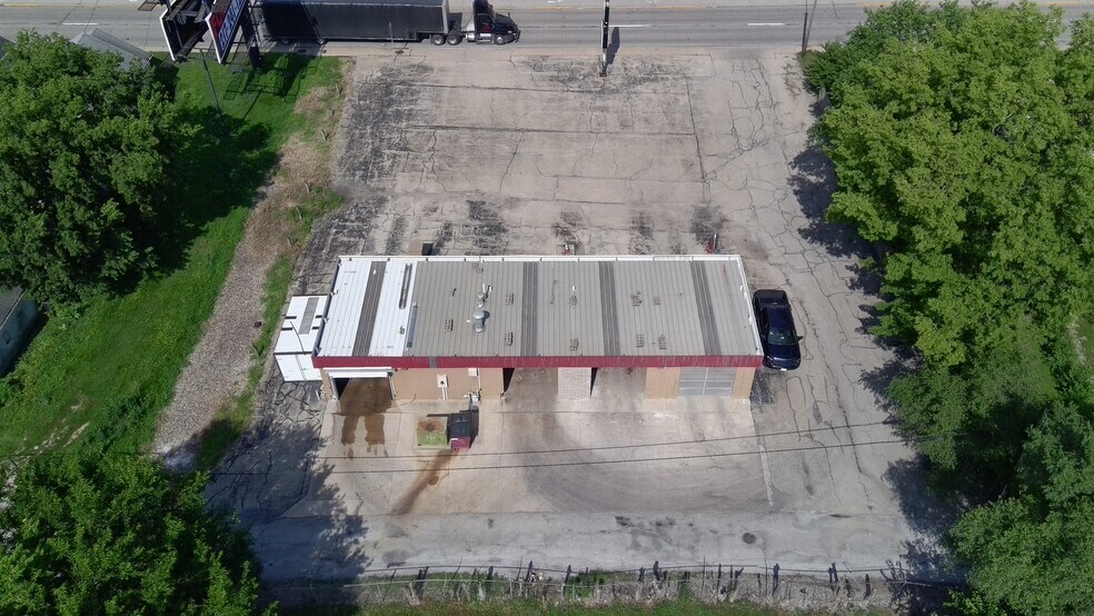 More Photos Of 500 Mckinley Ave, Bartonville Carwash For Sale