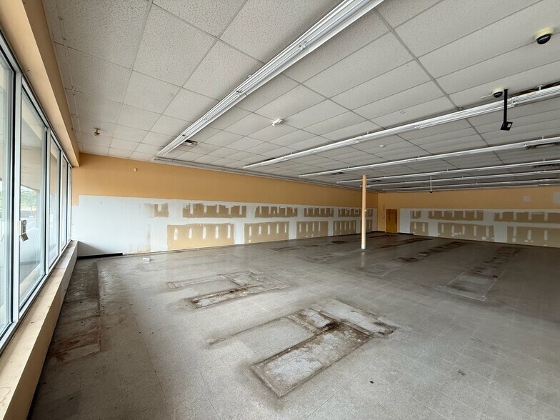 More Photos Of Route 940 @ Route 115, Blakeslee Unknown For Lease
