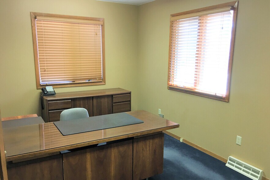 More Photos Of 707 W 11th St, Sioux Falls Coworking Space