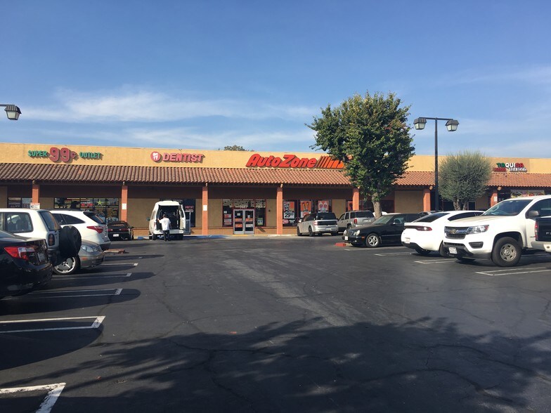 More Photos Of 1027-1047 E Amar Rd, West Covina General Retail For Lease
